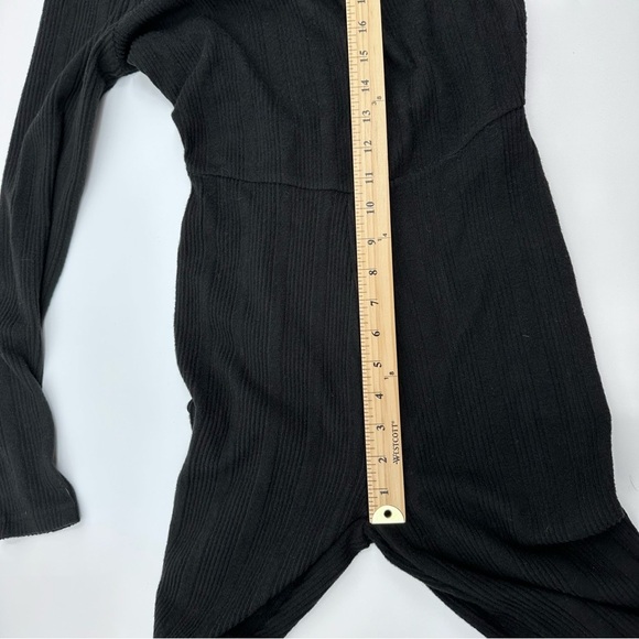 Shein Jumpsuit Women Medium NEW Black Ribbed Knit Long Sleeve Open Back Sxy - Picture 13 of 15